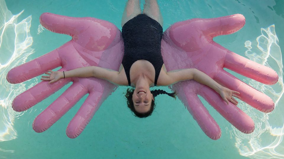 Pink wings